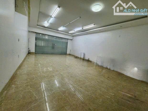 Cho thuê sàn tầng 1 70m2 giá 8tr tại KĐT Waterfront