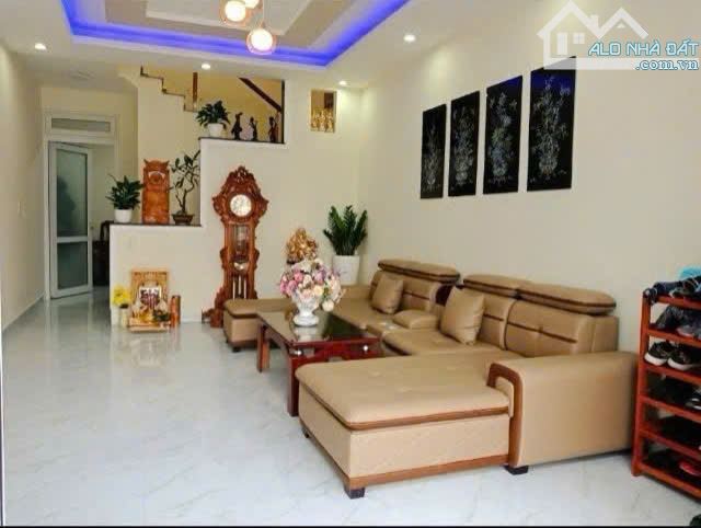 💎 Cơ hội hiếm: Nhà phố Hồ Xuân Hương, Đà Lạt – 4 phòng ngủ, giá chỉ 3.7 tỷ - 1