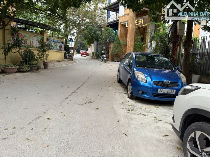 BÁN NHÀ PHỐ ÂU CƠ (trong đê) 107M² — 4 TẦNG — MT 8M — VIEW HỒ — GIÁ 21 TỶ