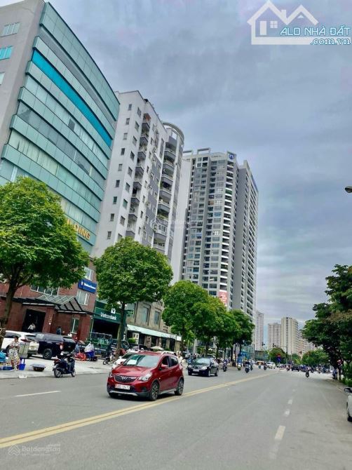 Bán nhà Duy Tân, 9 tầng, có hầm, 150m2, ô tô tránh dừng đỗ, phân lô, PCCC, GPXD chuẩn