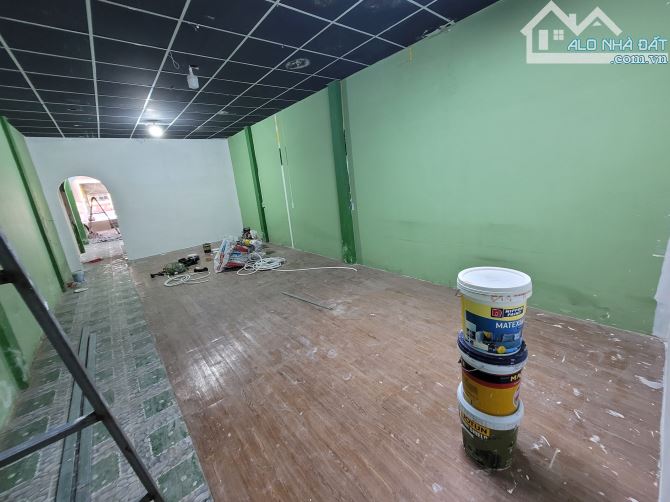 Cho thuê KiOt có gác, mặt tiền kinh doanh gần ĐỖ XUÂN HỢP | Sạch sẽ mới, xe tải tránh nhau - 3