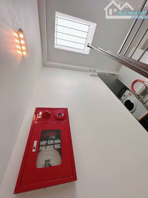 Bán CCMN 65m2 Nguyễn Đức Cảnh, 6 tầng tm 13 pkk. dòng tiền 70tr/tháng