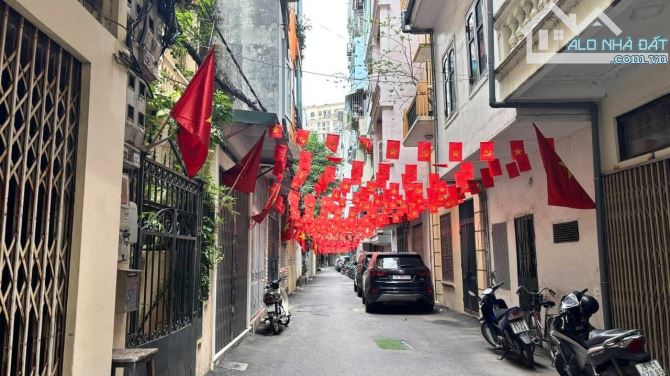 MAI ANH TUẤN: NGÕ THÔNG Ô TÔ TRÁNH, ĐI BỘ RA HỒ, DÂN XÂY, GARA