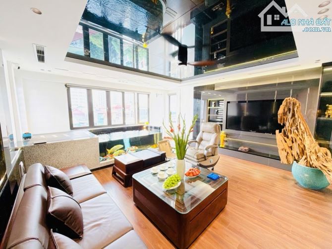 Bán toàn nhà văn phòng khu phân lô Lạc Trung 70m2, 8T thang máy, mặt tiền 5.4m giá 29.8 tỷ