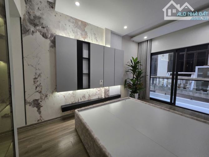 VỚI HƠN 9 TỶ CÓ NGAY NHÀ 40M² MỚI TINH PHỐ VIP BÙI NGỌC DƯƠNG , Ở NGAY , 20M RA Ô TÔ