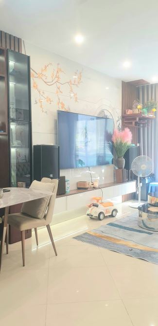 BÁN NHÀ DƯƠNG QUẢNG HÀM CẦU GIẤY DT 55M 6 TẦNG NGÕ NÔNG GẦN PHỐ Ở LUÔN GIÁ 20 TỶ