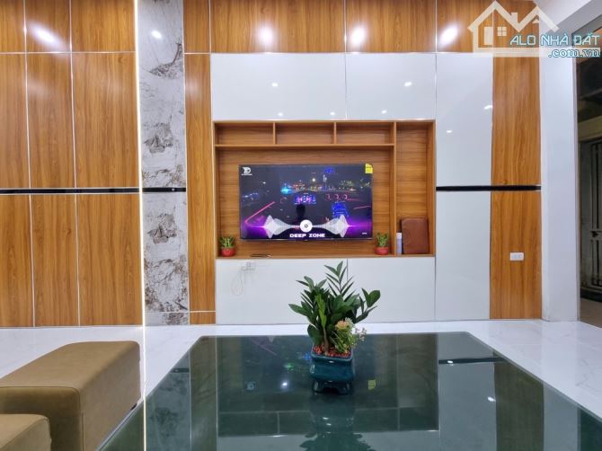 TÂN TRIỀU TRIỀU KHÚC – NGÕ RỘNG - CÁCH ĐƯỜNG TO 20M – TIỆN ÍCH BÀN NGÀN- ẢNH THẬT 100%