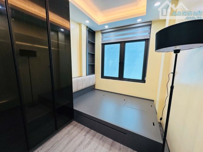 Cực hiếm!!! Siêu phẩm nhỏ xinh phố Đại La, 1 nhà ra phố chỉ nhỉnh 5 tỷ