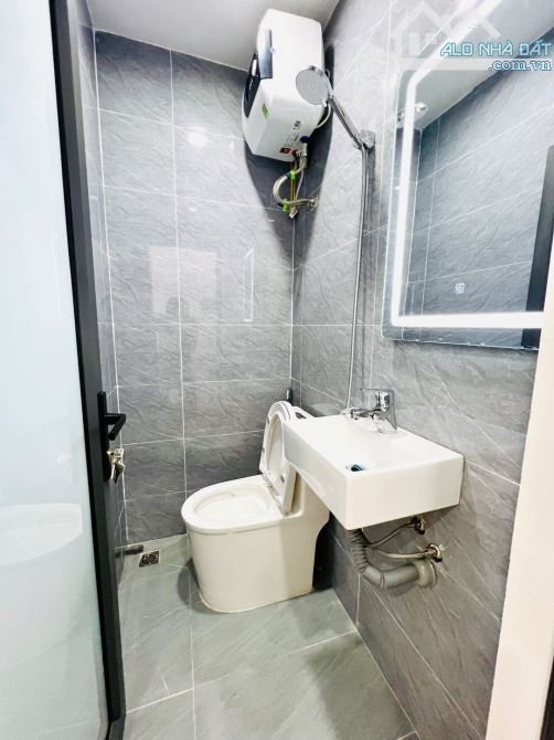 BÁN TẬP THỂ CỰC VIP – KIM LIÊN, LƯƠNG ĐỊNH CỦA, ĐỐNG ĐA. 70M2 – 2PN. 3,65 TỶ