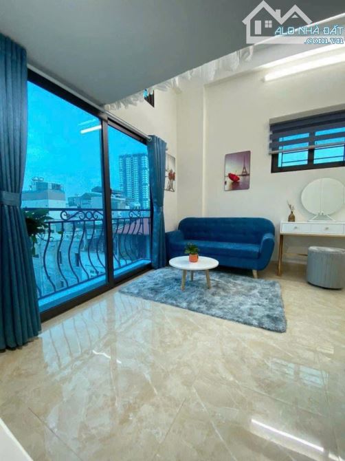 Siêu HOT! CCMN Trần Thái Tông mt 5m, gần oto, 18PKKK, dòng tiền 90tr/th, PCCC đạt chuẩn