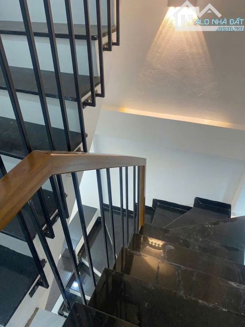 BÁN NHÀ PHỐ ĐỊNH CÔNG HẠ – GẦN HỒ – NGÕ RỘNG - 35M2 - Giá 2.98TỶ