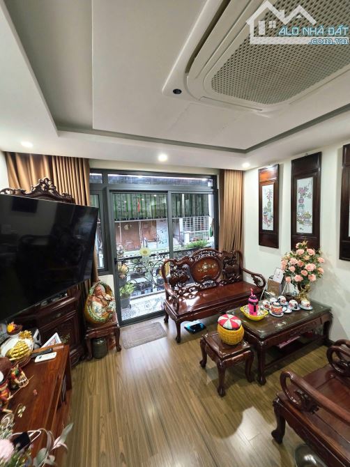 Ngõ 191 Minh Khai, Ô tô tránh, vỉa hè kinh doanh, dt 48m, 7 tầng TM, mt 4.3m, Giá 23.9 tỷ.