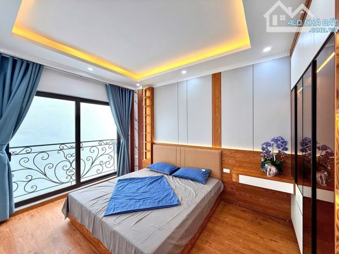 QUÁ HOT! Nguyễn An Ninh, 62m x 6T thang máy, 6 PN, full nội thất cao cấp, chỉ hơn 13 tỷ