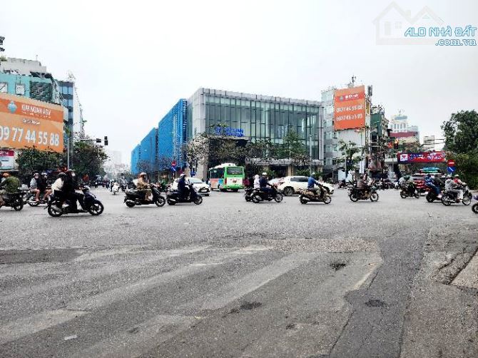 69 tỷ/136/154 M2 mặt tiền gần 7m/ Mặt Phố Giảng Võ