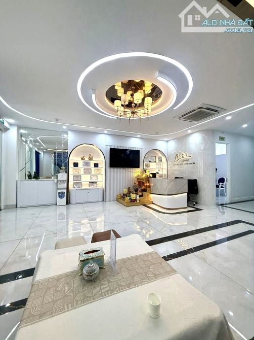 TẶNG 3TỶ NỘI THẤT! Building mặt phố Giáp Nhất, vỉa hè, 9T thang máy, ở+cho thuê 60tr