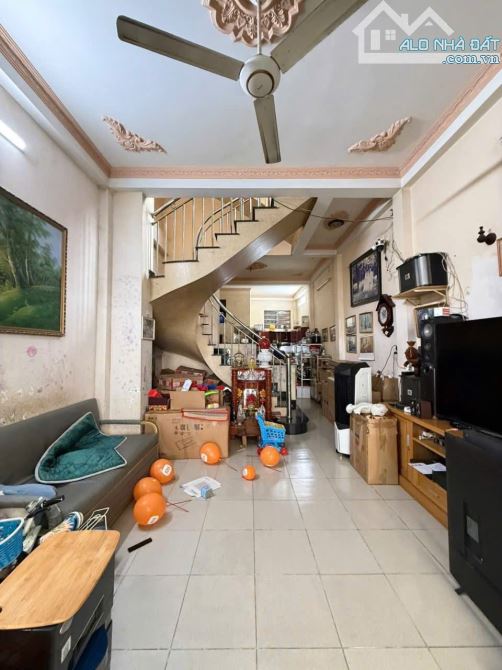 Bán nhà 1 trệt 2 lầu gần Chợ Bùi Thái, Bình Đa, Biên Hòa, 72m2, giá 4 tỷ 100. - 3