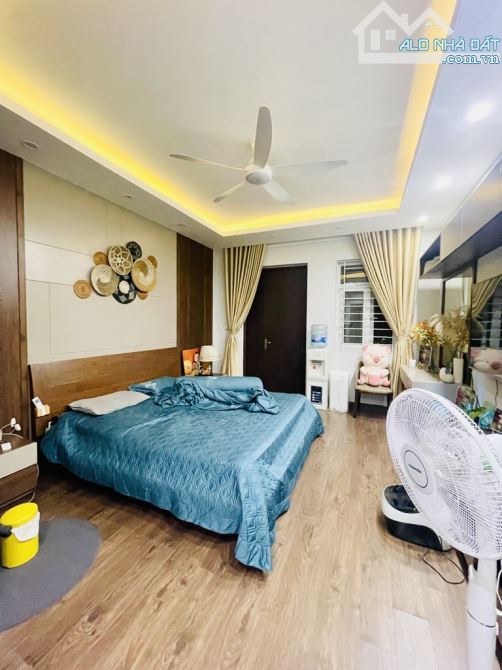 TÂN MAI SÁT MẶT PHỐ! 35M X 6 TẦNG MỚI XÂY 5 NĂM, ĐỦ NỘI THẤT, CHỈ 7 TỶ 600TR