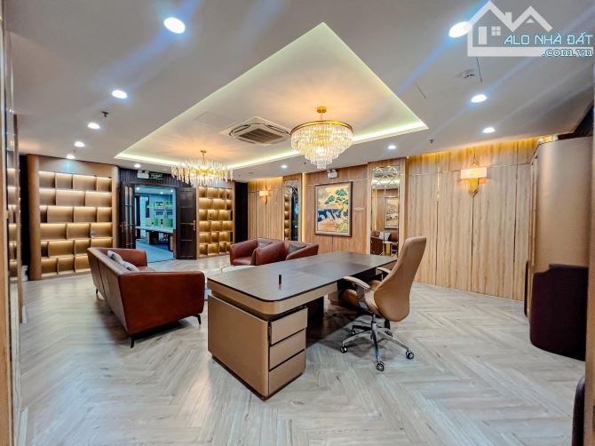 LÔ GÓC BỀ THẾ MẶT PHỐ TRƯỜNG CHINH, VỈA HÈ, 3 THOÁNG, 8T THANG MÁY, PCCC, DT 80TR/TH