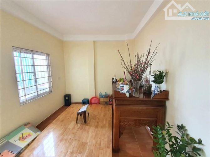 CỰC GẤP! GIẢM GIÁ SỐC NHÀ NGUYỄN ĐỨC CẢNH NHÀ DÂN XÂY- Ô TÔ ĐỖ CỬA -40M X 4 TẦNG - 7.3 TỶ