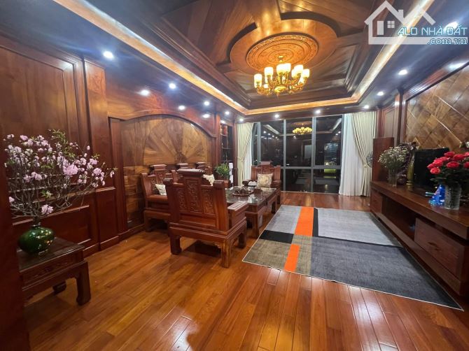 TẶNG 3TỶ NỘI THẤT! Building mặt phố Giáp Nhất, vỉa hè, 9T thang máy, ở+cho thuê 60tr