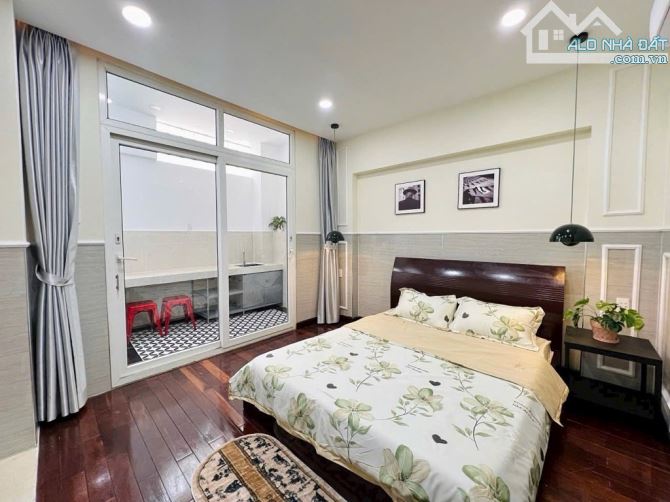 XE HƠI VÔ NHÀ - 5 TẦNG - KHU VIP PHỐ ÁO CƯỚI - TẶNG FULL NỘI THẤT  - 19.x TỈ TL - 3