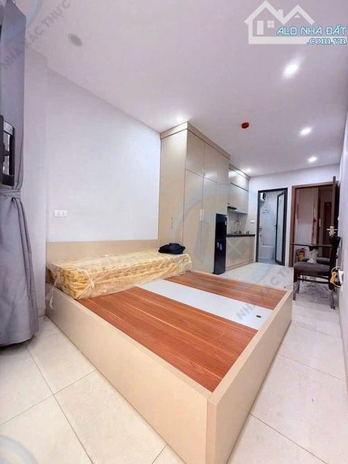 BÁN TOÀ NHÀ CCMN GIẢI PHÓNG HOÀNG MAI GẦN PHỐ DOANH THU 100TR/THÁNG CHÀO HƠN 18 TỶ