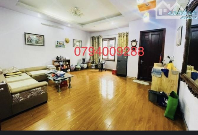 Lô góc! Kim Mã, ô tô tránh, vuông vức, thông, sát phố, kinh doanh, văn phòng đỉnh. 65m2*4T