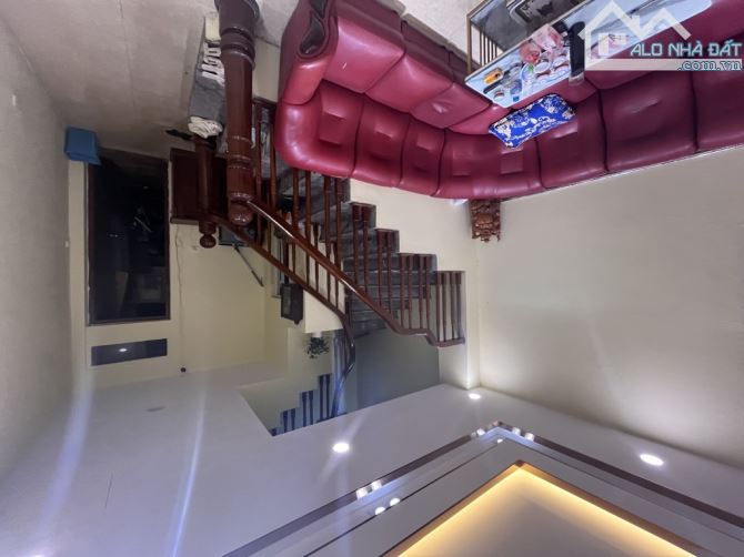 Nhà dân xây 50m2 Nguyễn Đức Cảnh, 4 tầng, mt 4m, giá nhỉnh 9 tỷ (có TL)
