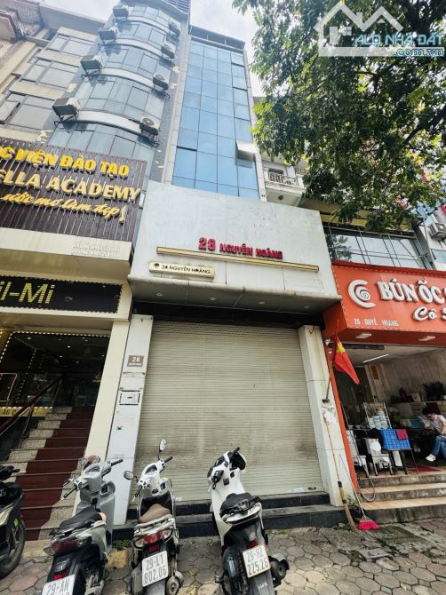 Siêu phẩm mặt phố Nguyễn Hoàng, 1 mặt phố 1 ngõ. 80m2, 9 tầng, chỉ nhỉnh 40 tỷ. Giá đầu tư