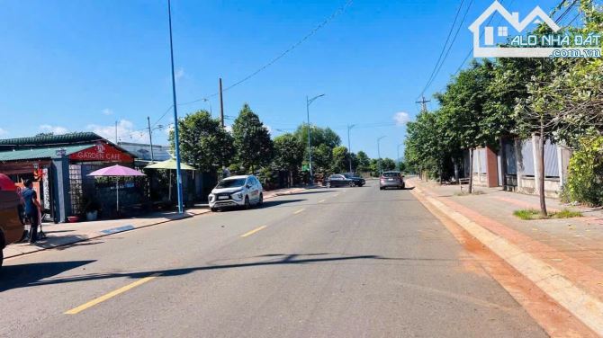 🏡 MẶT TIỀN ĐƯỜNG SỐ 3 – LÊ DUẨN TT ĐẤT ĐỎ 🌴 715m² (22x34m) – SẴN 100m² THỔ CƯ 🌊 - 1