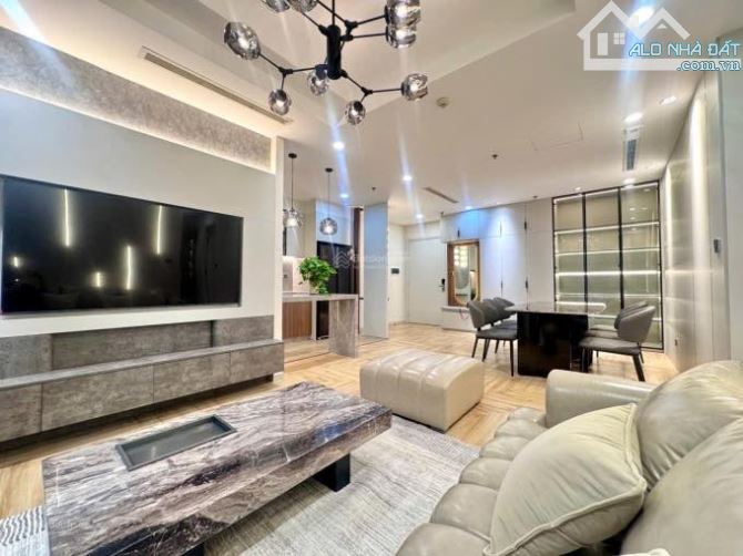 Mở bán chung cư The Queen 360 Giải Phóng chiết khấu đến 8,5% full nội thất