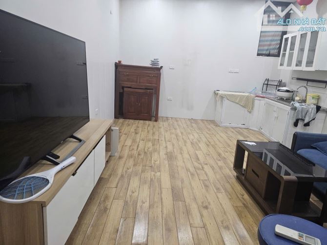 Bán nhà Dốc Tam Đa 70m 2 tầng mặt tiền 3.2 giá chỉ 27 tỷ