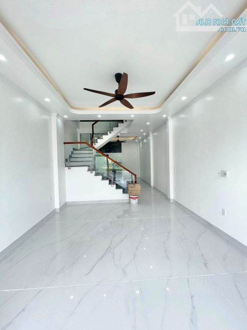 🏡 SIÊU PHẨM NHÀ 4 TẦNG – MẶT VƯỜN HOA HIM LAM - HÙNG VƯƠNG, HỒNG BÀNG - 2