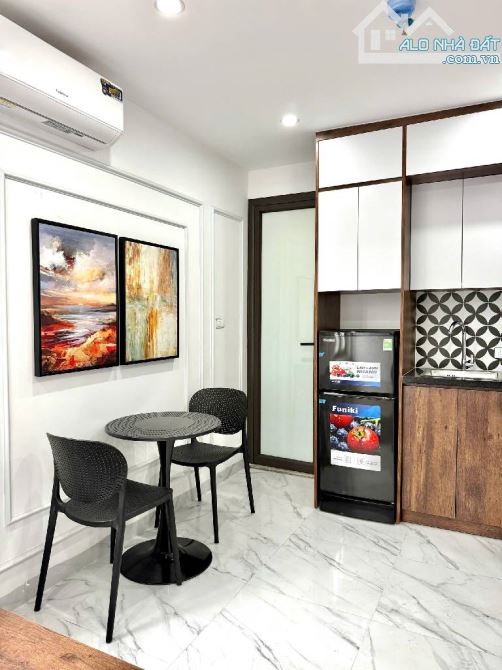 HOT! CCMN MINH KHAI 65M X 7 TẦNG, 18 PHÒNG KK. DÒNG TIỀN 1 TỶ/NĂM. GIÁ BÁN NHỈNH 17 TỶ