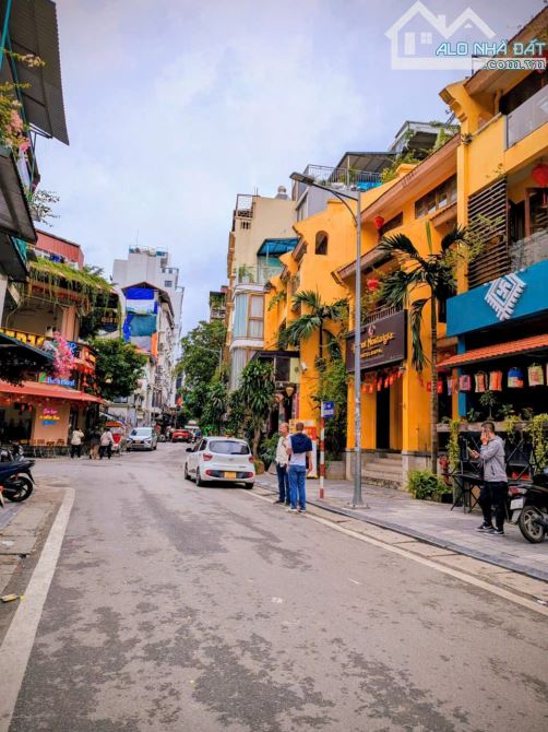 BÁN NHÀ LƯƠNG NGỌC QUYẾN - TẠ HIỆN, TRUNG TÂM HOÀN KIẾM 79m2x5T thang máy Mặt Tiền RỘNG