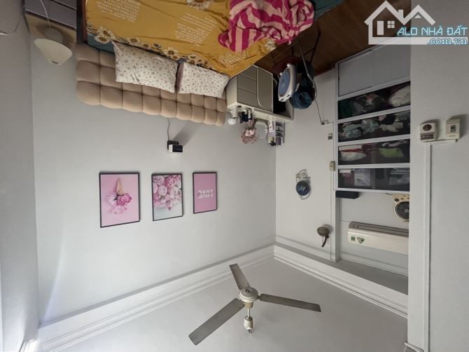 Nhà dân xây 50m2 Nguyễn Đức Cảnh, 4 tầng, mt 4m, giá nhỉnh 9 tỷ (có TL)