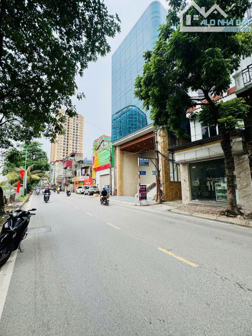 Toà VP Mặt phố view sông, đẳng cấp thương hiệu, lô góc 3 thoáng. 200m2, 9 tầng, mt 10m