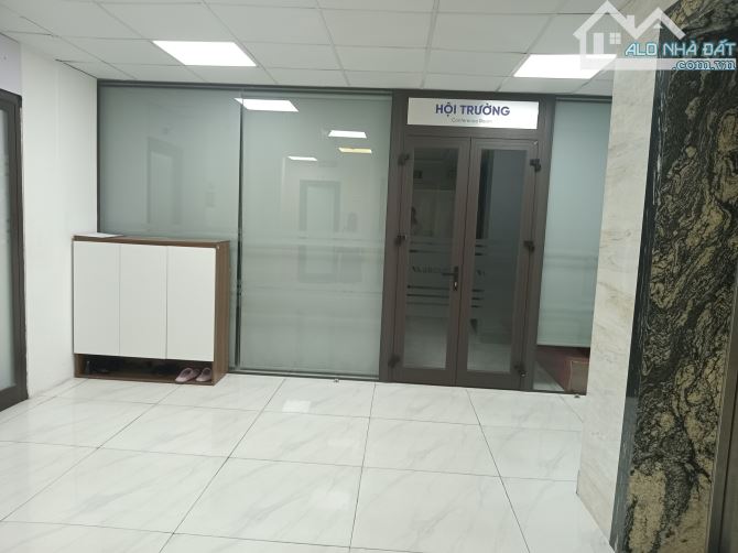 Bán tòa nhà Văn phòng mặt phố Trương Định 420m2 x 10 tầng, mặt tiền 16m Giá 185 tỷ