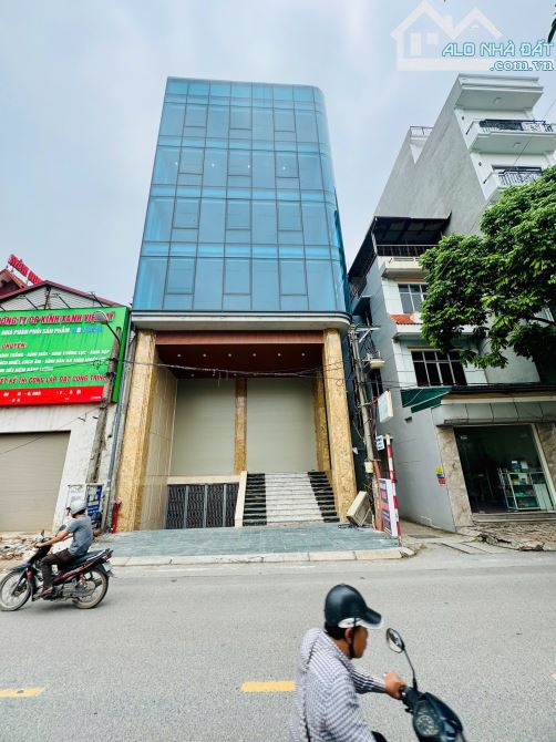 Toà VP Mặt phố view sông, đẳng cấp thương hiệu, lô góc 3 thoáng. 200m2, 9 tầng, mt 10m