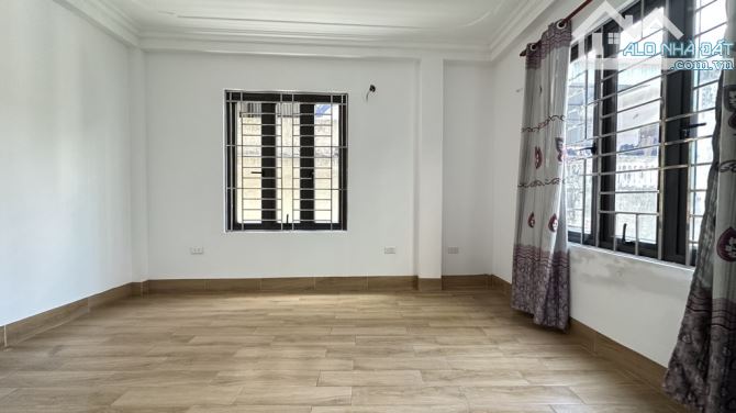 Quá hiếm! Nhà dân xây 46m2 Minh Khai, lô góc, 4 tầng, 4 ngủ, ô tô đỗ cửa, chỉ nhỉnh 7 tỷ