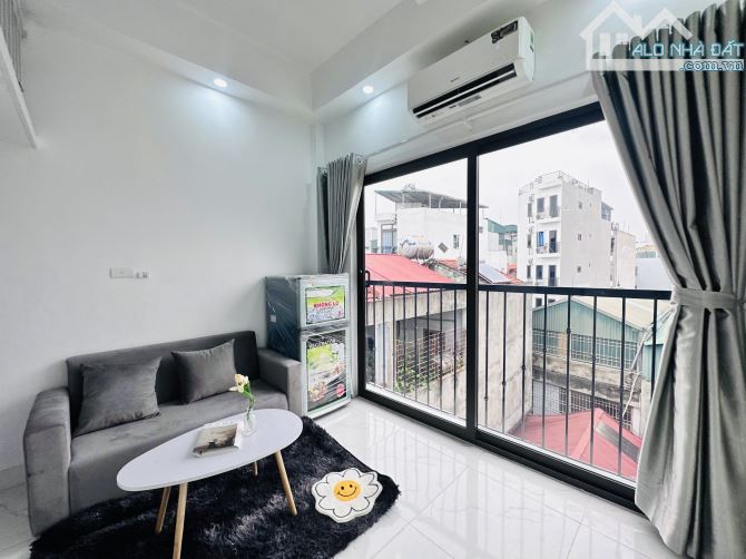 Bán toà CHDV Hoàng Mai xây mới DT 1 tỷ/năm gần ĐH KTQD 15PN 60m2*7T thang máy, oto, PCCC