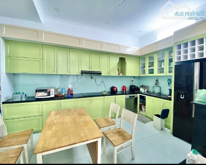 🏡 BIỆT THỰ QUẬN 12 NGAY TRƯỜNG CHINH – 125M² – 5 PHÒNG NGỦ – CHỈ 9.5 TỶ 💎 - 8