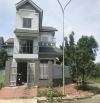 Bán nhà khu dân cư Làng Việt Kiều Intresco 13E dân trí cao, vị trí đắc địa.