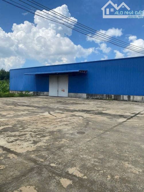 BÁN KHO XƯỞNG TẠI PHÚ GIÁO, TỈNH BÌNH DƯƠNG CŨ DIỆN TÍCH 1,8 HA