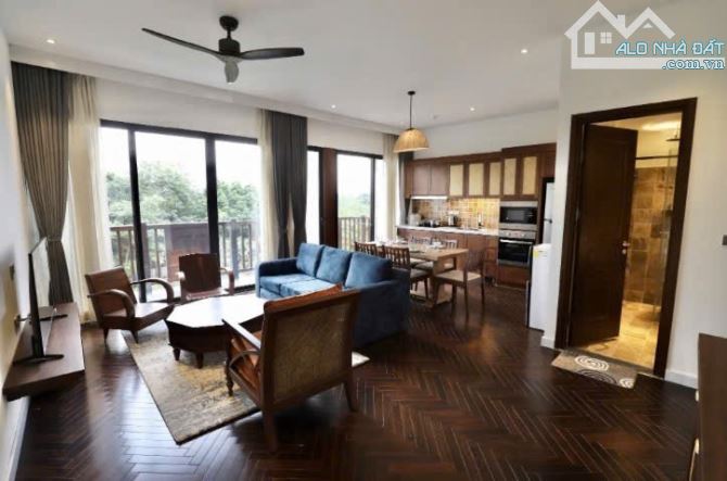 Bán nhà Xóm Chùa 114m 7 tầng mặt tiền 7.3m giá chỉ 110 tỷ