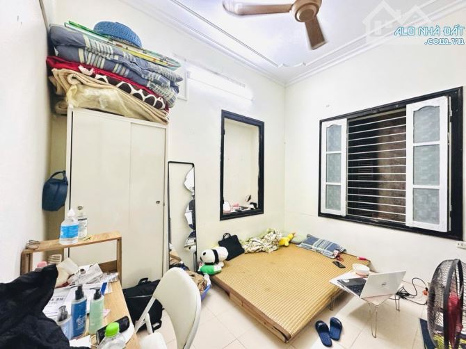 LÔ GÓC 3 THOÁNG ĐỊNH CÔNG, VỈA HÈ, 3 Ô TÔ TRÁNH ĐỖ, KD, DÂN XÂY Ô TÔ VÀO NHÀ