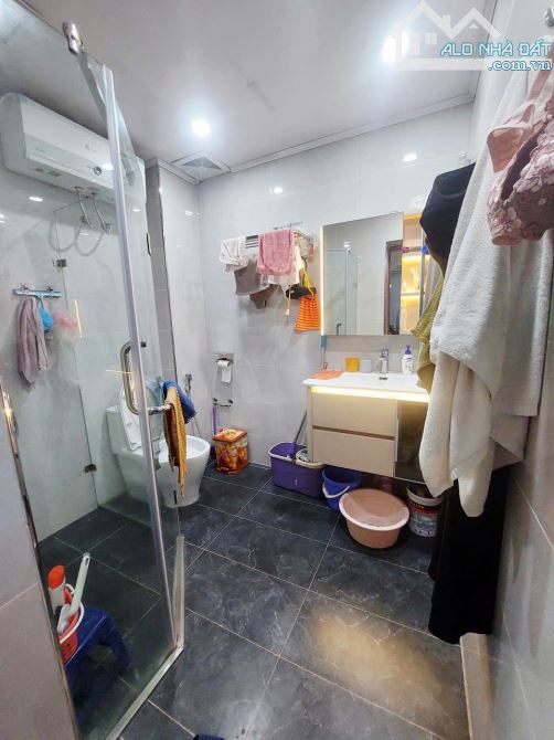 10M RA MẶT ĐƯỜNG - LÔ GÓC 5 TẦNG - 65M2 / 72M2 - MT 6,9M - Ô TÔ VÀO