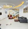 Nhà 4 tầng gần chợ Hòa Hưng, Công Trường Dân Chủ. Chủ cần xoay nên để giá chỉ 15 tỷ - woww