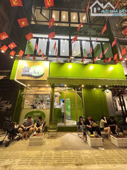 Cho thuê nhà mặt phố Linh Lang - 82m2 x 4 tầng - MT 5m - 70tr/tháng - 2