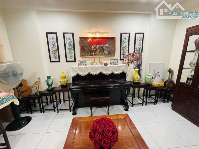 PHỐ ĐÔNG THIÊN NHÀ MỚI TINH – FULL NỘI THẤT CAO CẤP – 5 TẦNG – SỔ RIÊNG 34M² – CHỈ 6,6 TỶ